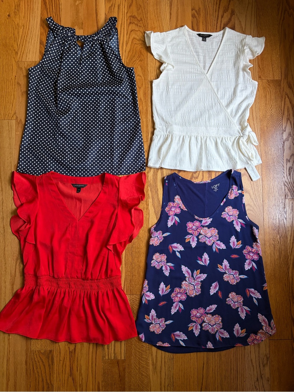 Bundle of 4 XSmall Tops